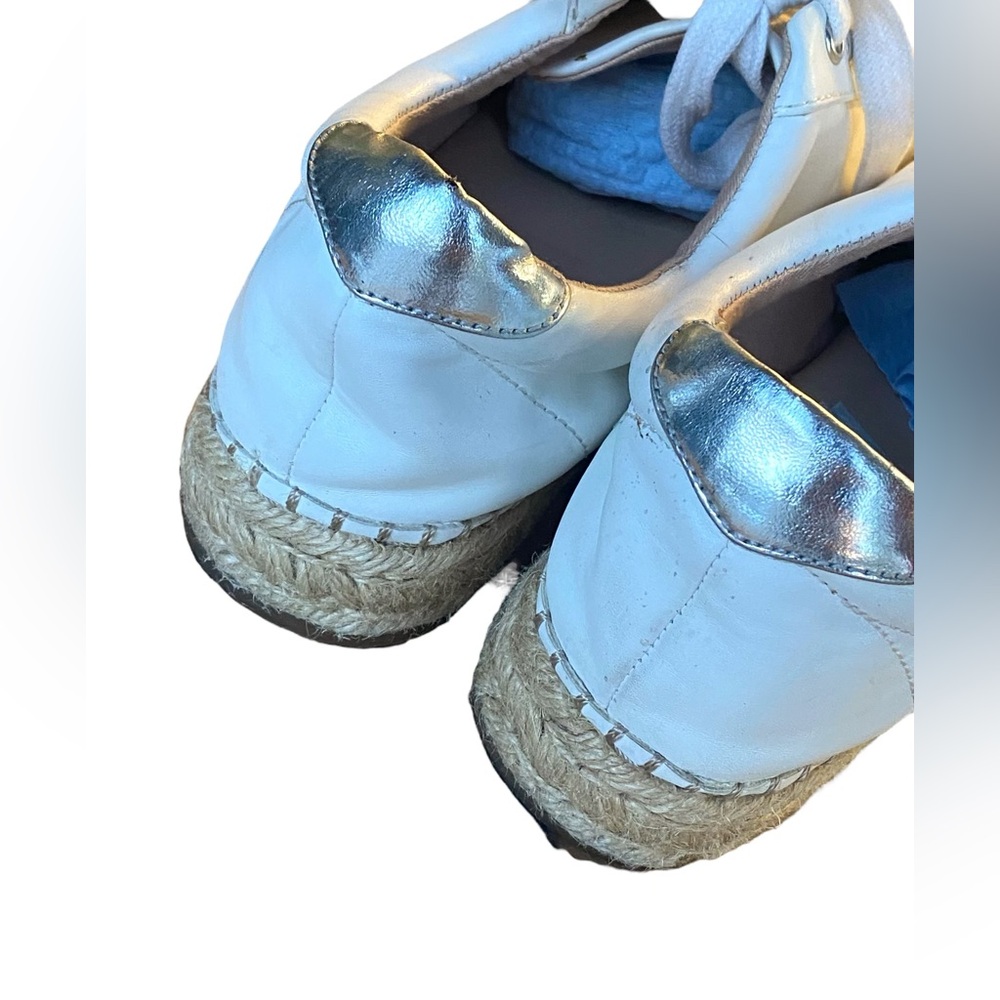 INC International Concepts White Sneaker with Rhinestones Size 8.5. - Picture 5 of 7